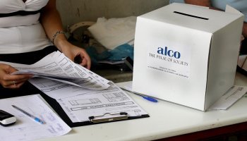 exit poll της Alco