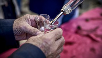 Τσίπουρο (EUROKINISSI/ΓΙΩΡΓΟΣ ΕΥΣΤΑΘΙΟΥ)