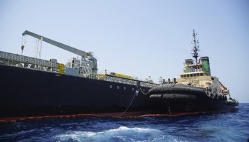 Τάνκερ στον κόλπο του Ιράν