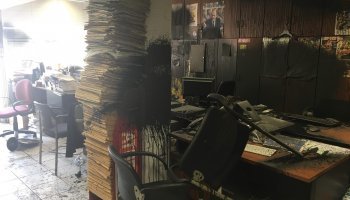επίθεση στα γραφεία της Athens Voice