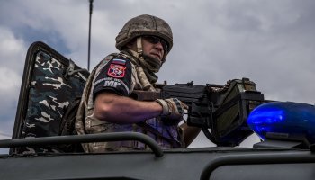 Στρατιώτες στο έδαφος της Συρίας