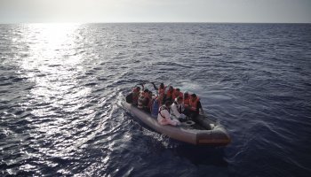 Μετανάστες στη Μεσόγειο