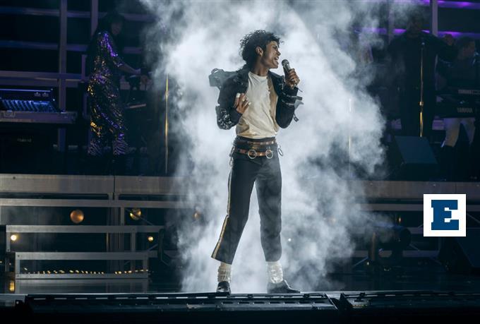 Η ταινία που εξωραΐζει τον Michael Jackson - Οι πιο δυνατές μουσικές βιογραφίες των τελευταίων χρόνων | Έθνος 