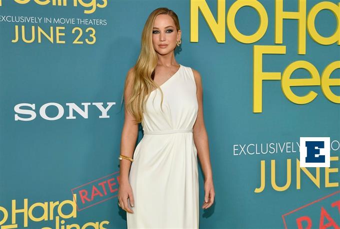 Jennifer Lawrence: H πρωταγωνίστρια του «No Hard Feelings» μιλά για την γυμνή σκηνή της νέας της ταινίας - «Δεν είχα δεύτερες σκέψεις» | Έθνος 