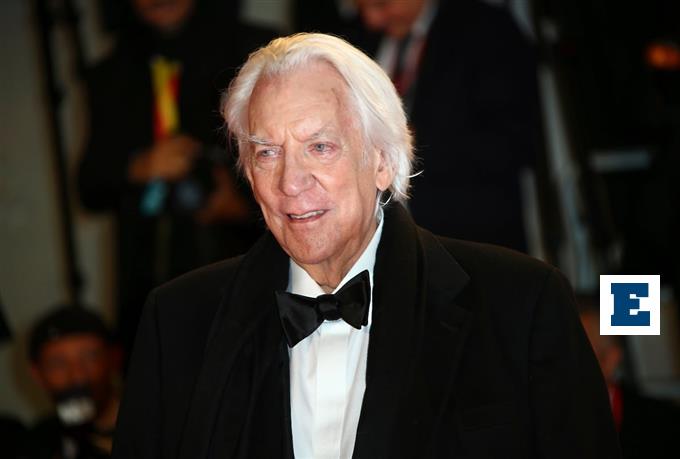 Donald Sutherland: Διαμάχη για τα απομνημονεύματα του - Η οικογένεια ...
