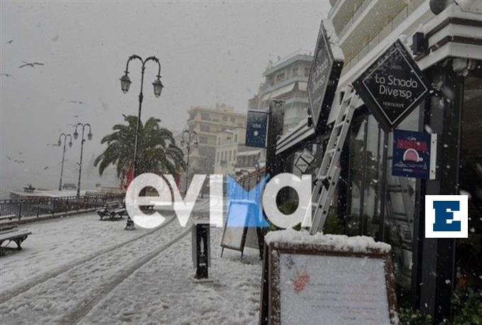 Κακοκαιρία Ελπίς στην Εύβοια: Το χιόνι έφτασε μέχρι τη θάλασσα | Έθνος 